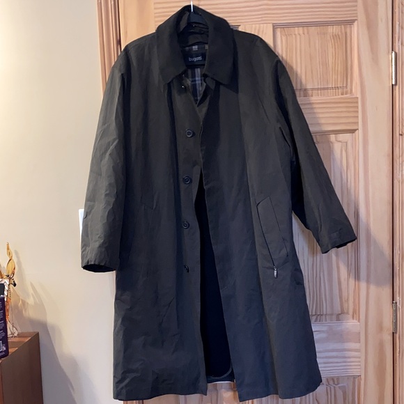 Bugatti Other - Bugatti Men’s Long Coat / Trench Coat. 42R. Removable Liner – Deep olive